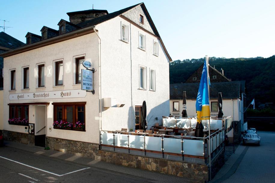 Hotel Deutsches Haus Kaub Ngoại thất bức ảnh