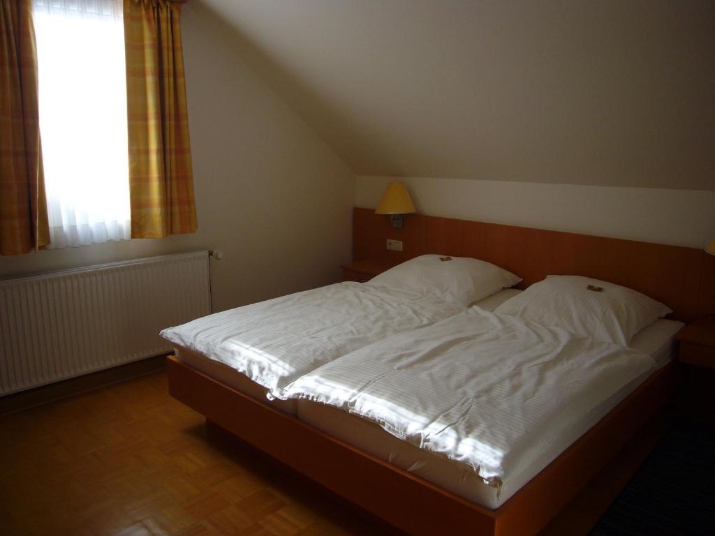 Hotel Deutsches Haus Kaub Phòng bức ảnh