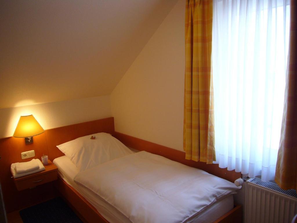 Hotel Deutsches Haus Kaub Phòng bức ảnh