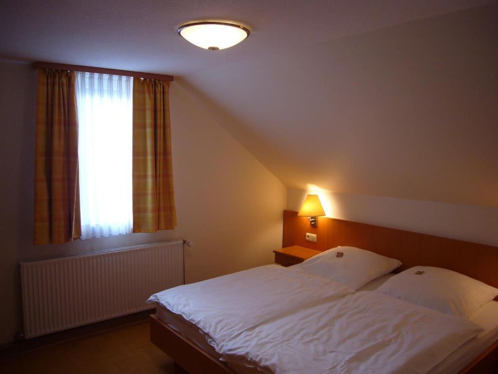 Hotel Deutsches Haus Kaub Phòng bức ảnh